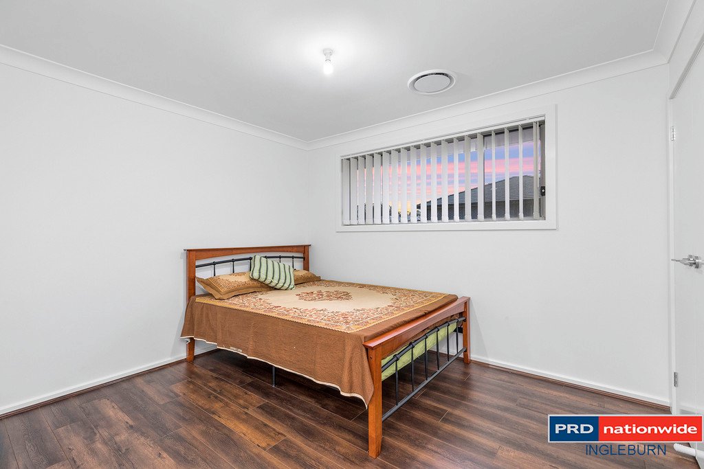 3 Besnard St  ORAN PARK 7