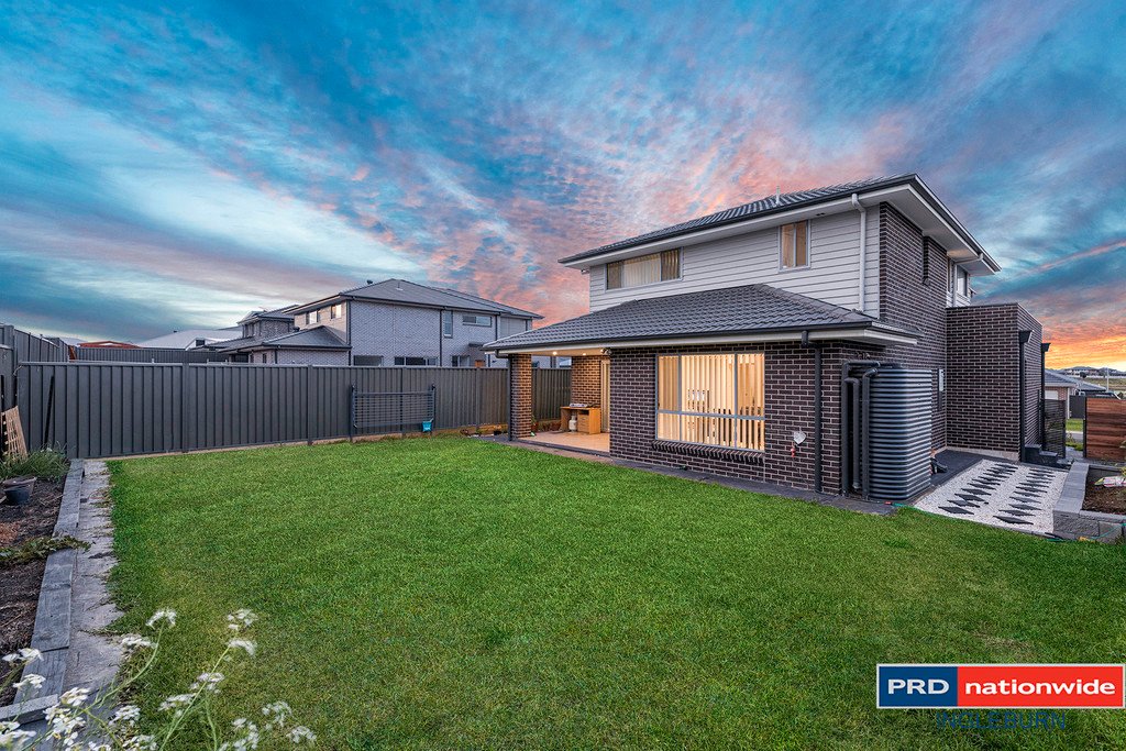 3 Besnard St  ORAN PARK 11