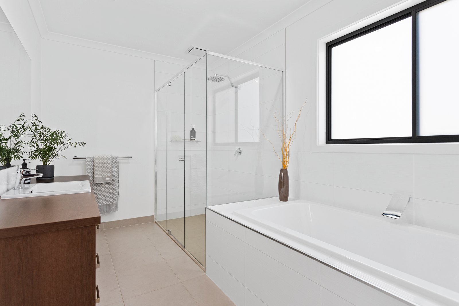 3 Bettys Avenue JUNORTOUN 10