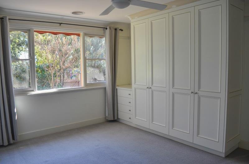 3 BIMBEEN Street TURVEY PARK 5