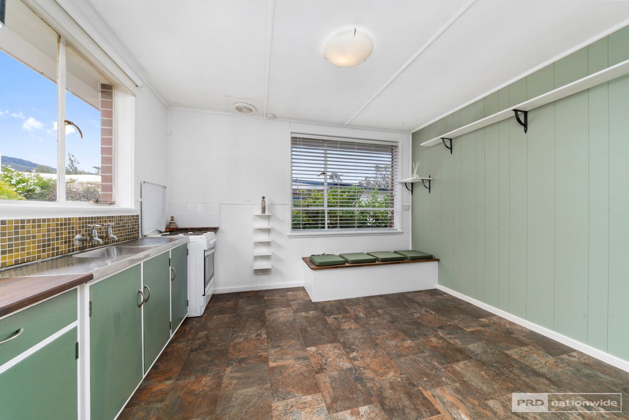 3 Birnam Street CLAREMONT 8