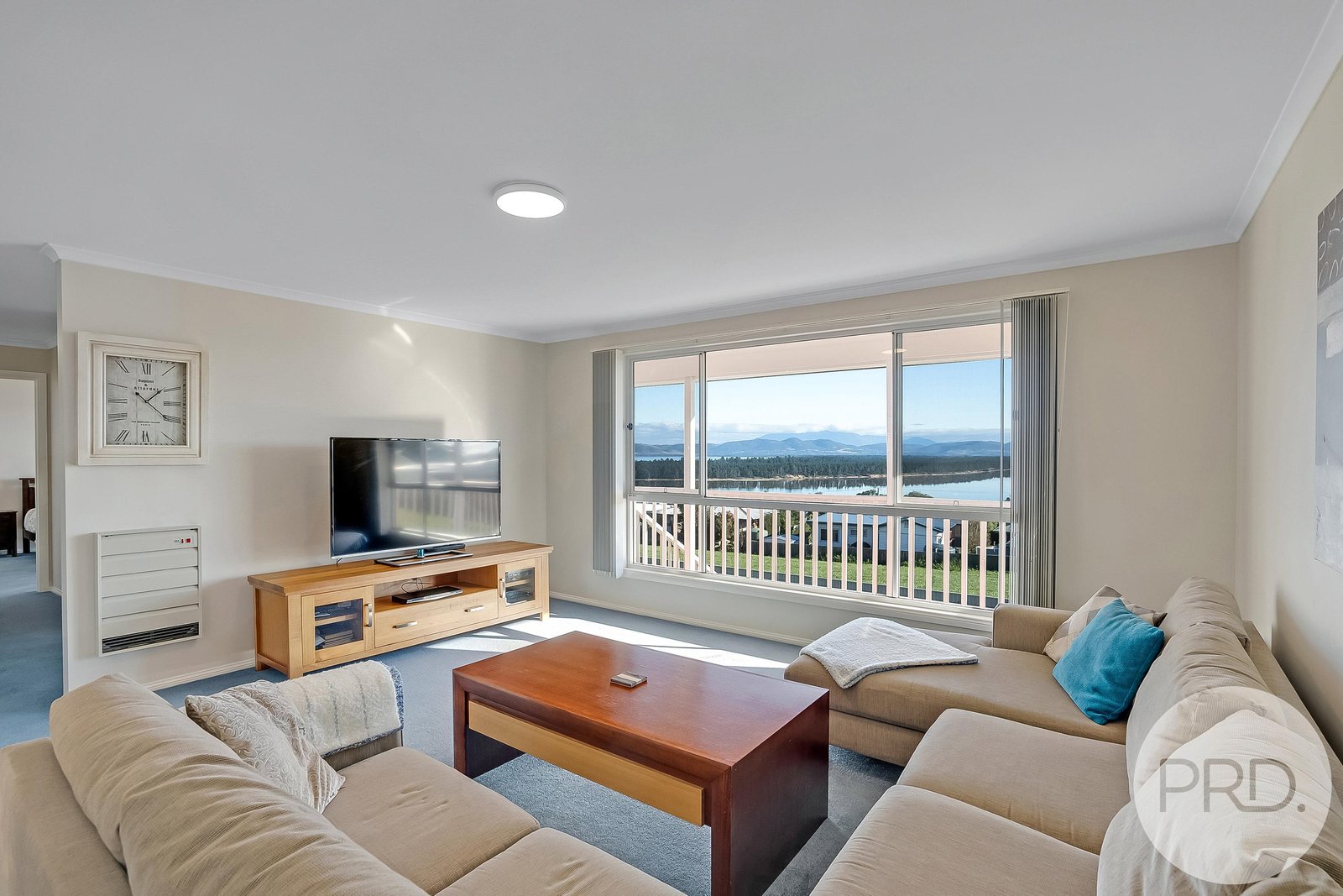 3 Boathouse Rise LEWISHAM 26