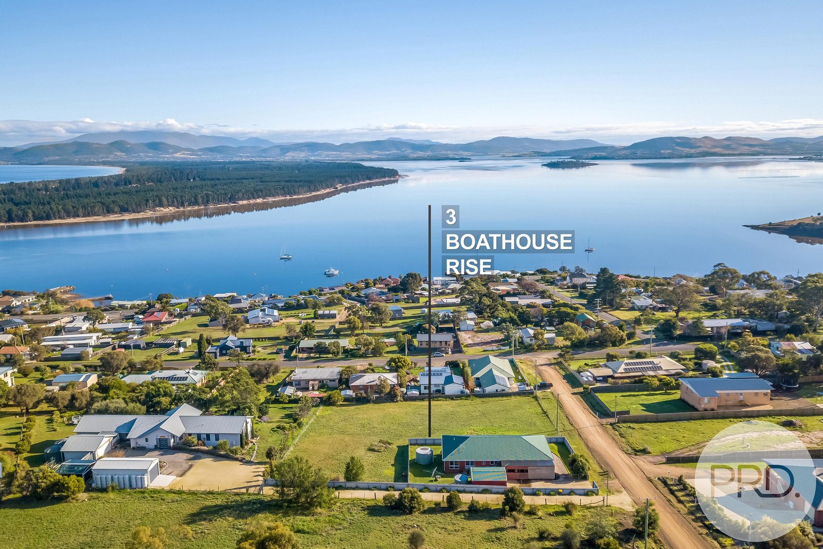 3 Boathouse Rise LEWISHAM 3