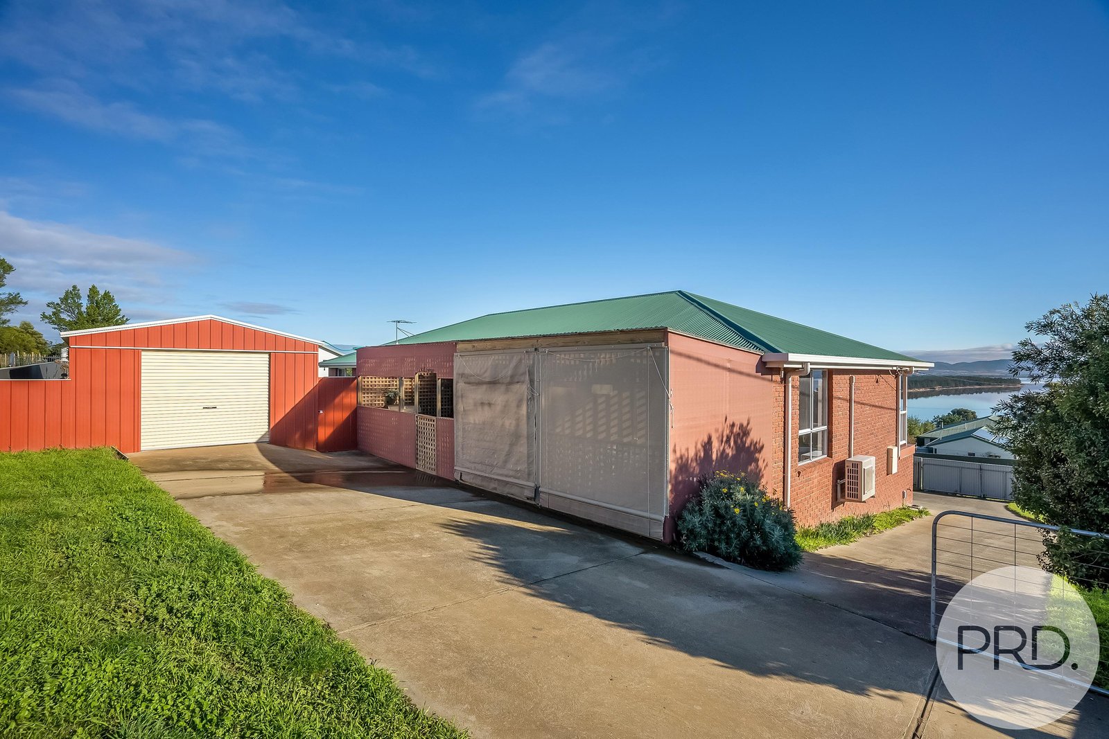 3 Boathouse Rise LEWISHAM 11