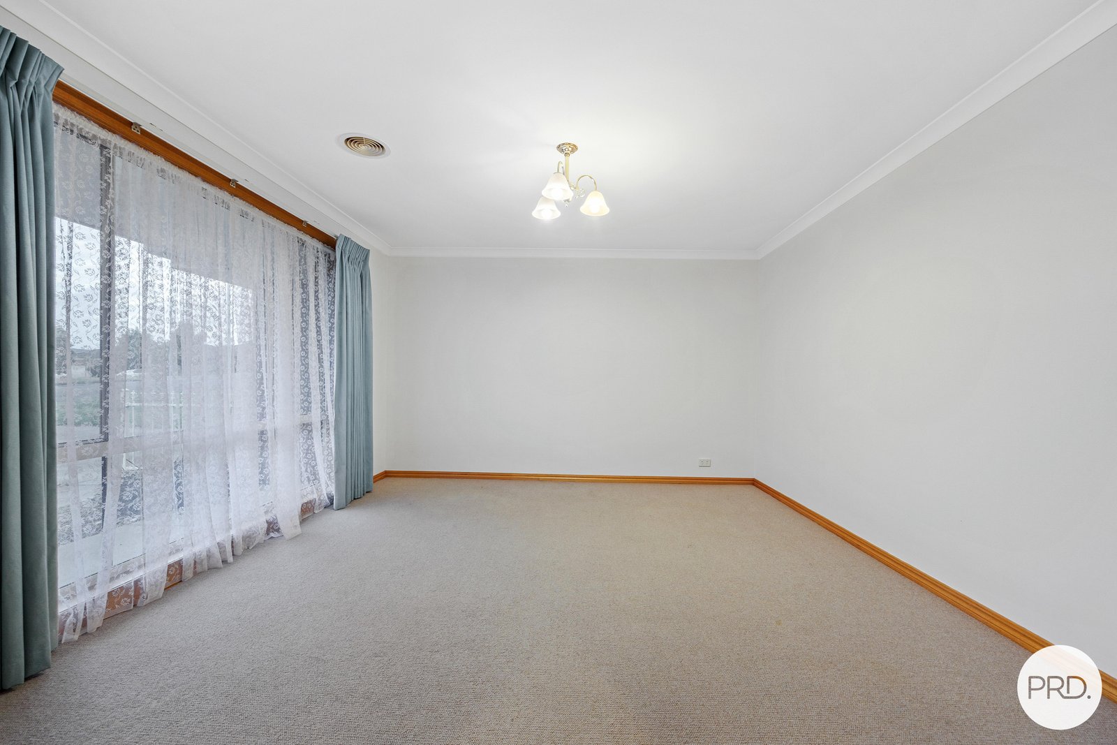 3 Bogong Avenue INVERMAY PARK 7