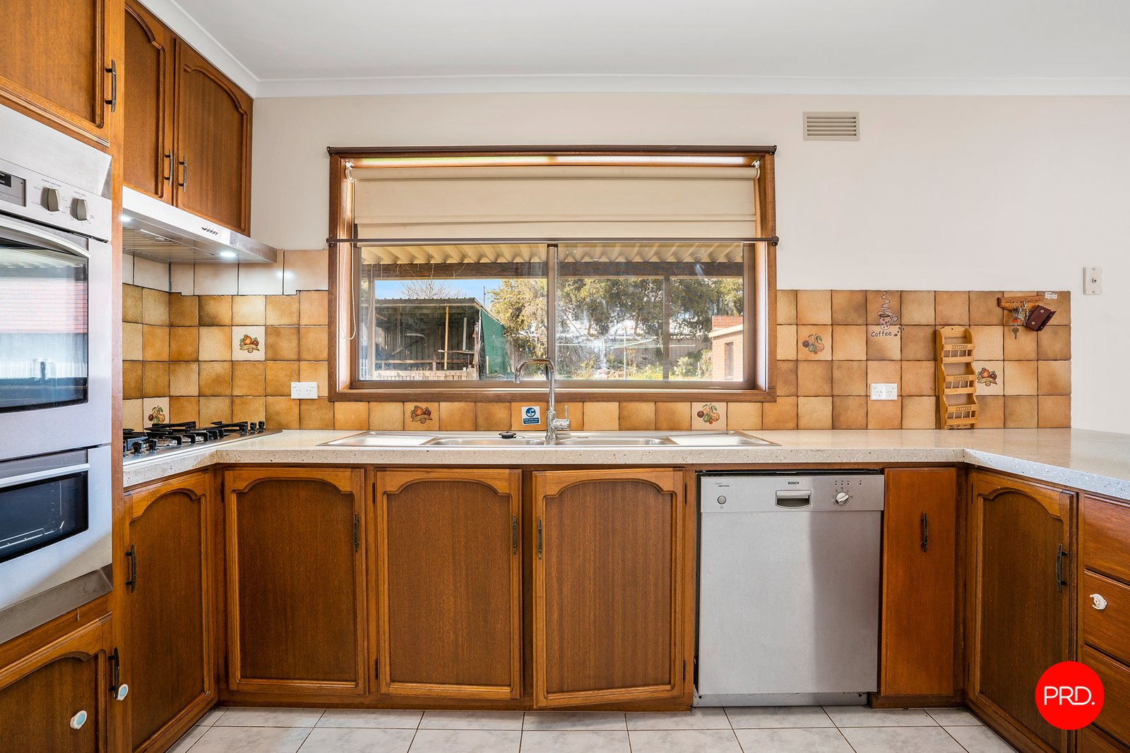 3 Bond Street GOLDEN SQUARE 6