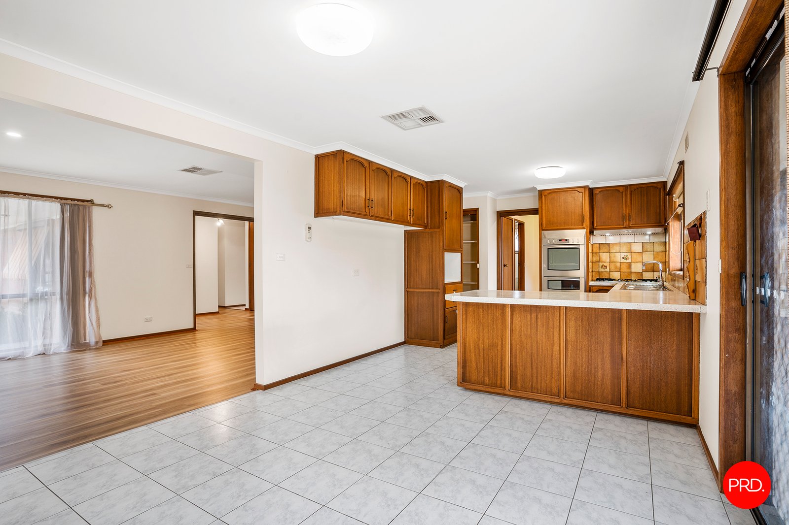 3 Bond Street GOLDEN SQUARE 7