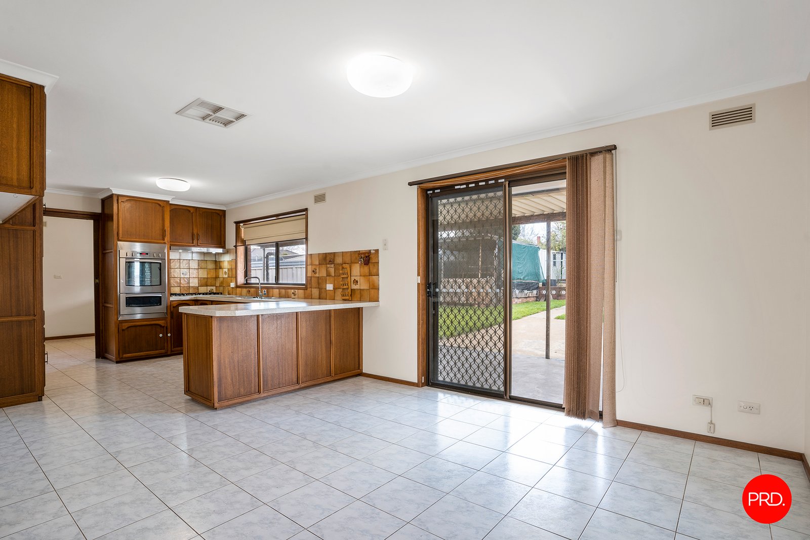 3 Bond Street GOLDEN SQUARE 8