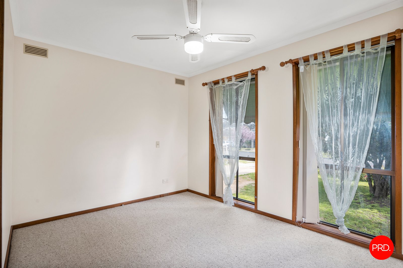 3 Bond Street GOLDEN SQUARE 12