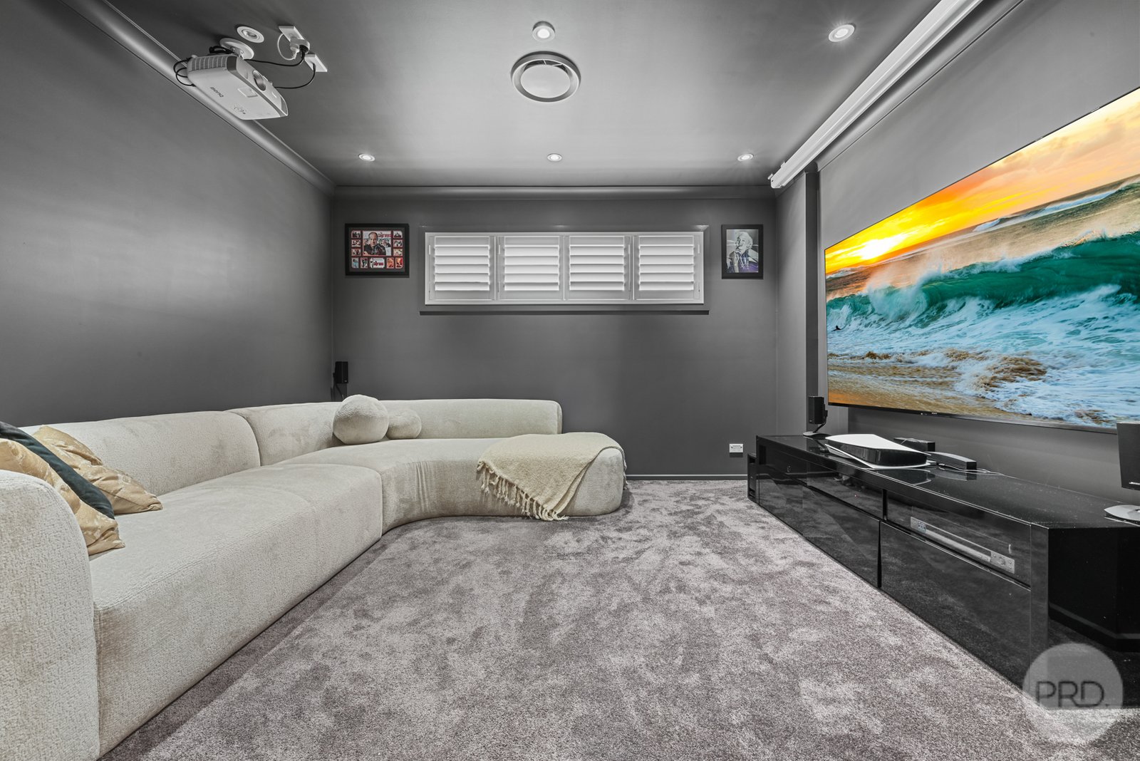 3 Bottlebrush Avenue LUGARNO 7