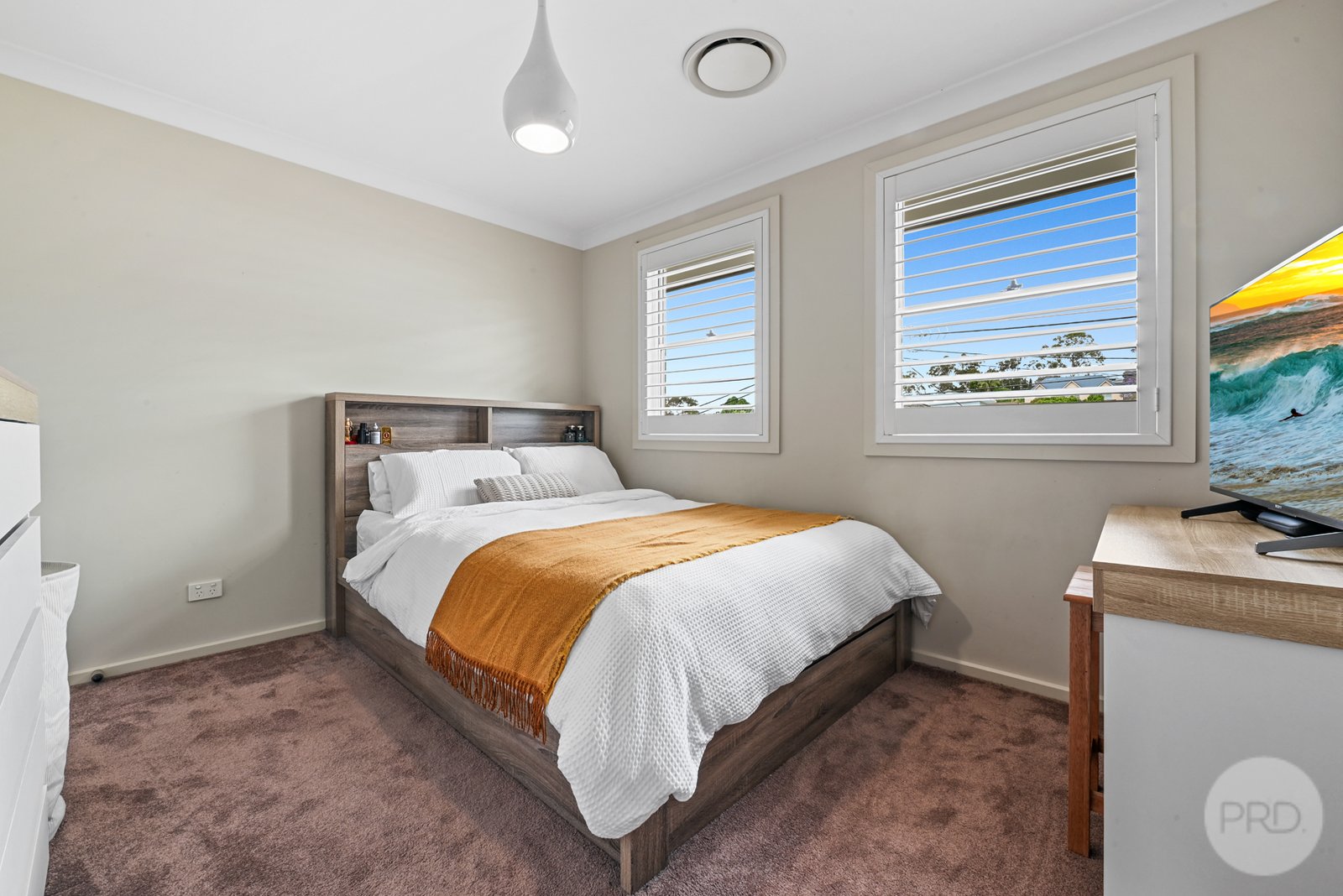 3 Bottlebrush Avenue LUGARNO 13