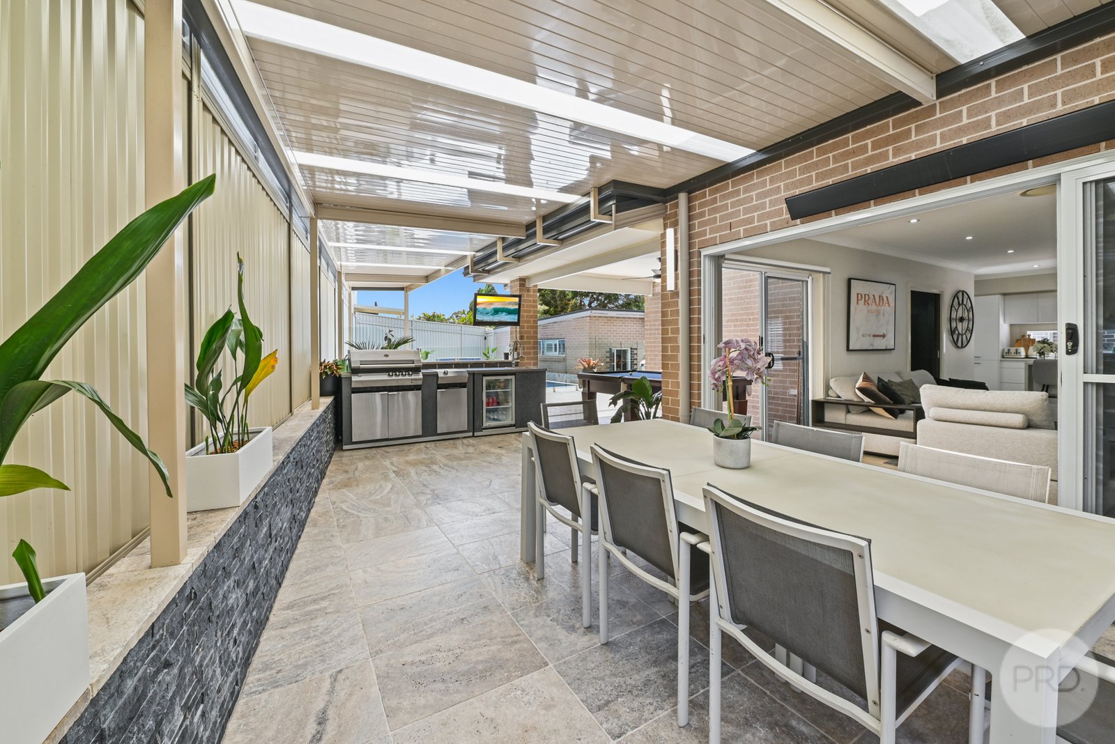 3 Bottlebrush Avenue LUGARNO 15