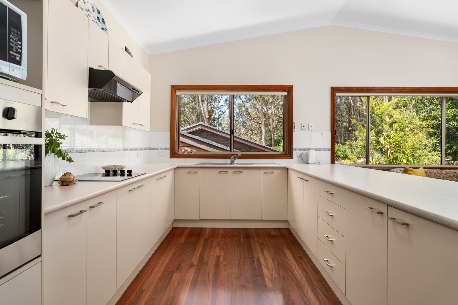 3 Bourne Boulevard NELSON BAY 5