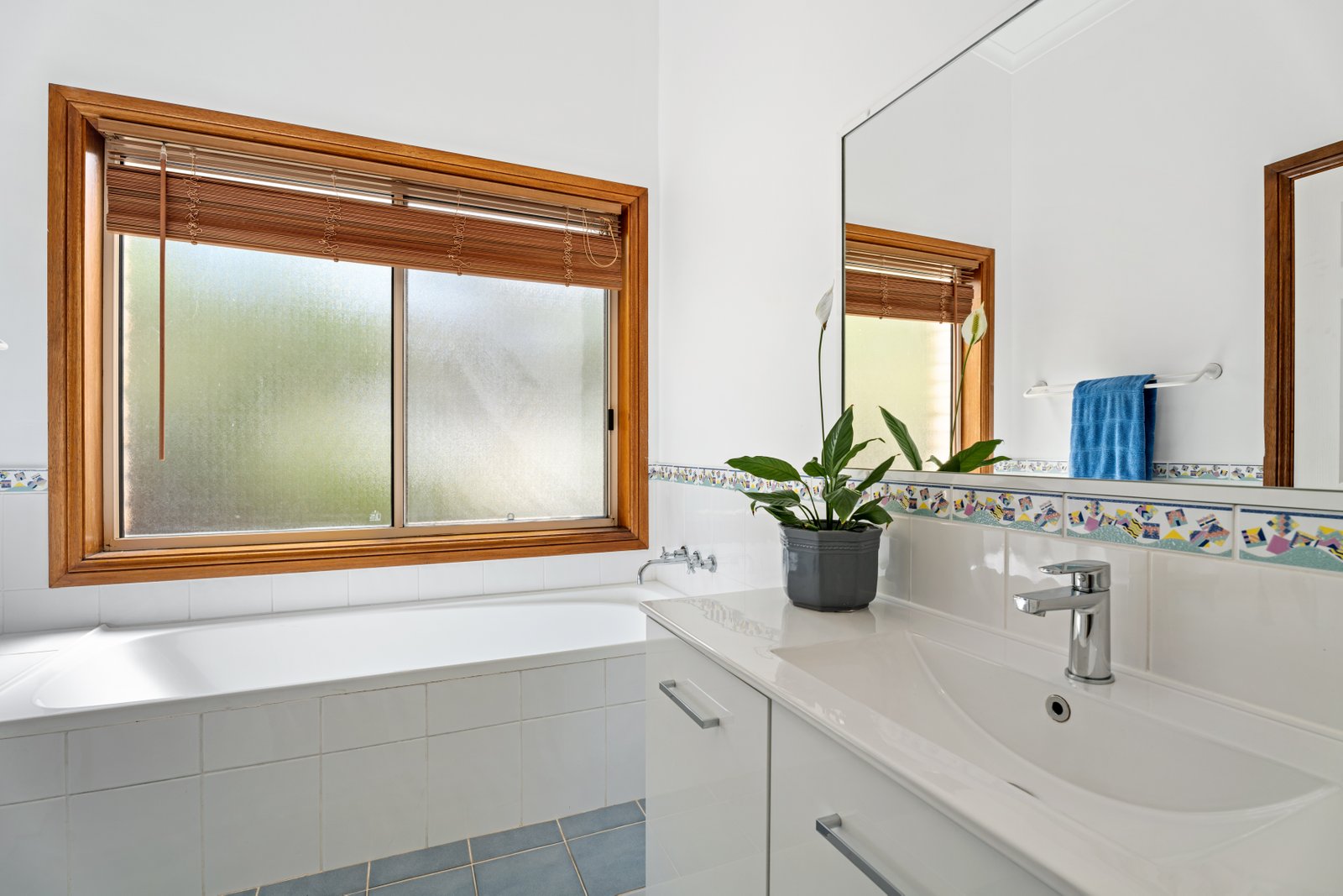 3 Bourne Boulevard NELSON BAY 12