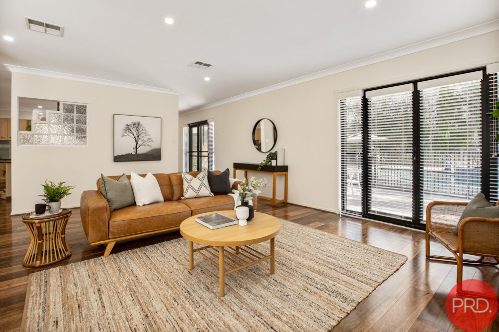 3 Bowalla Close WALLALONG 15