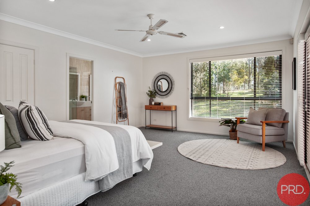 3 Bowalla Close WALLALONG 19