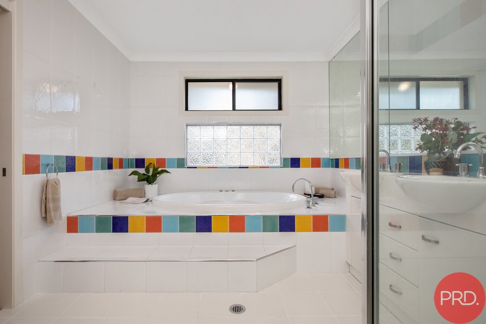 3 Bowalla Close WALLALONG 22