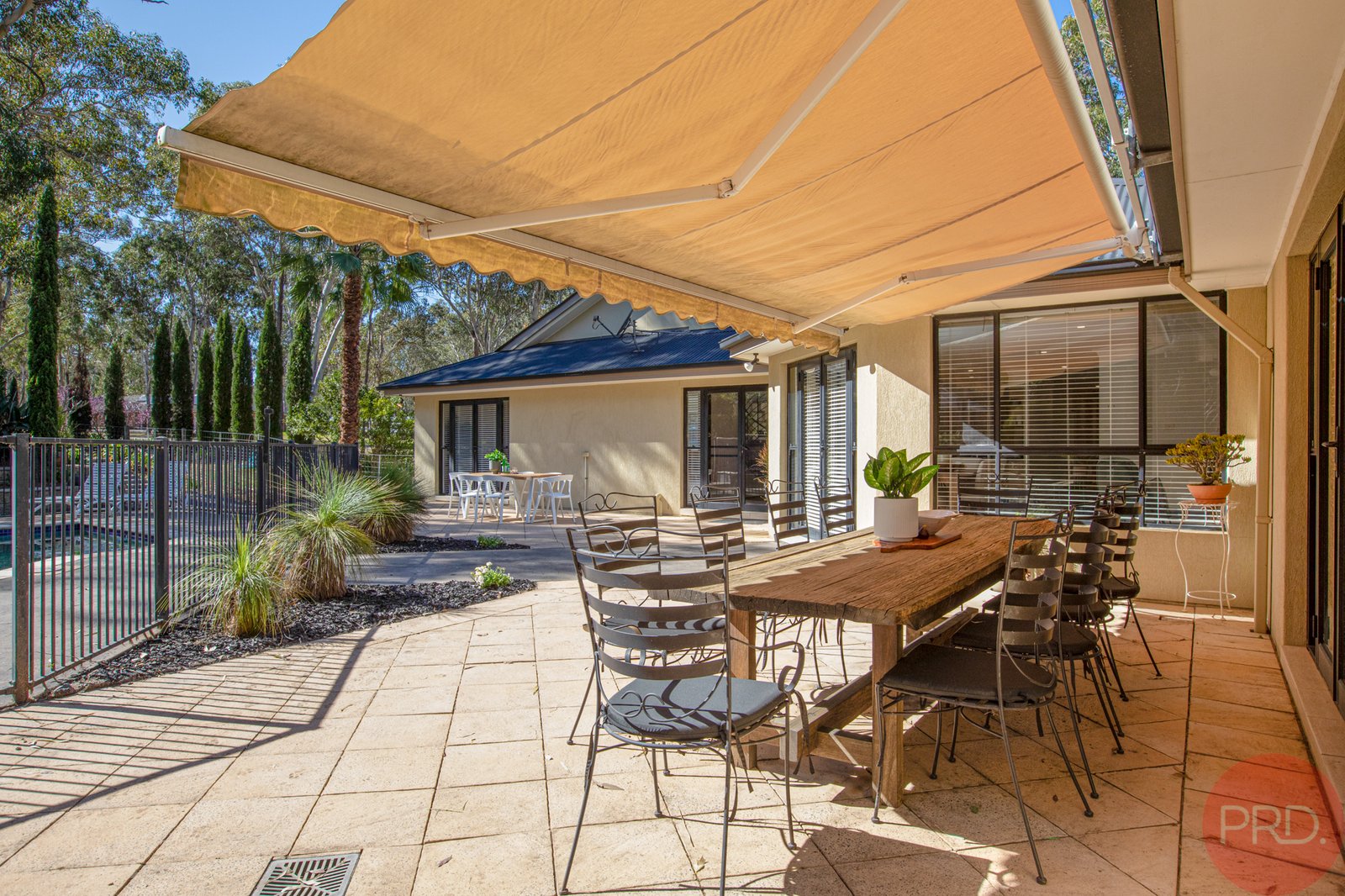 3 Bowalla Close WALLALONG 27