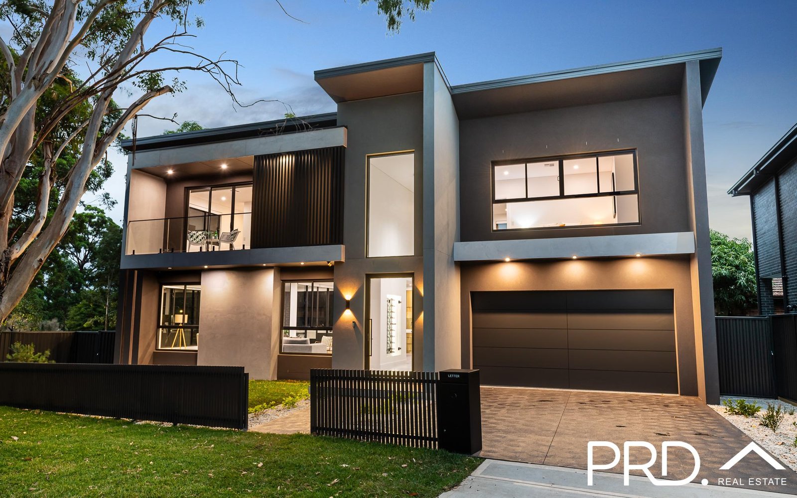 3 Bracher Street EAST HILLS 1