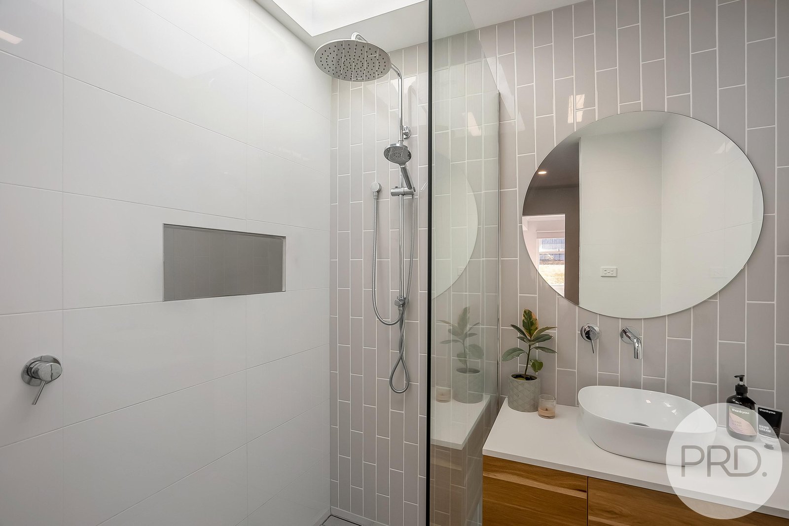 3 Brady Street MIDWAY POINT 6