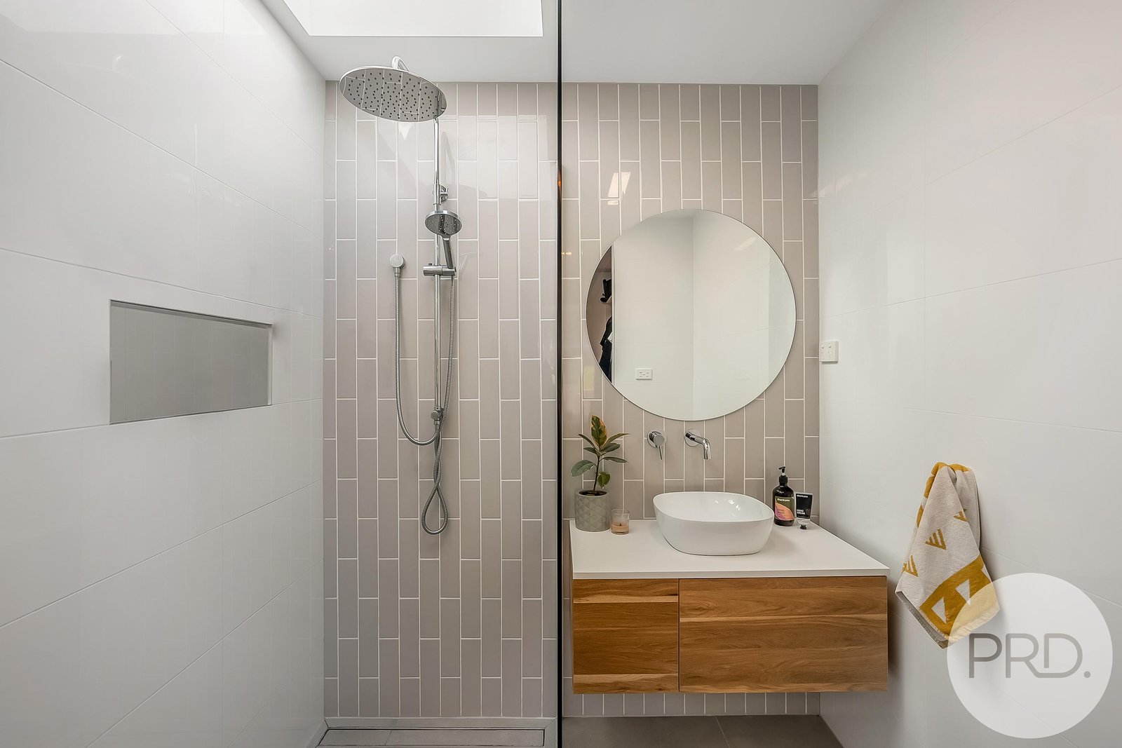 3 Brady Street MIDWAY POINT 24