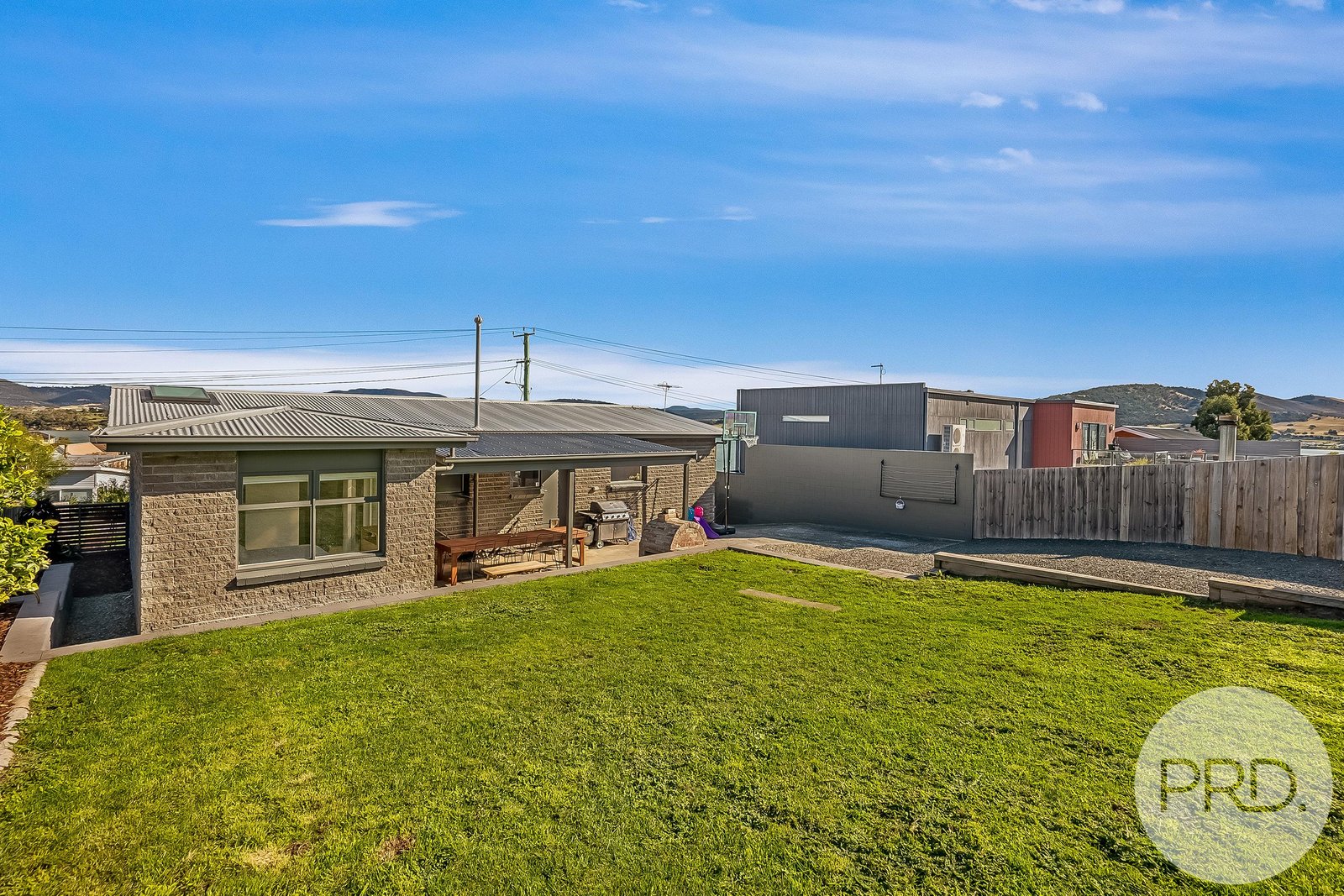 3 Brady Street MIDWAY POINT 33