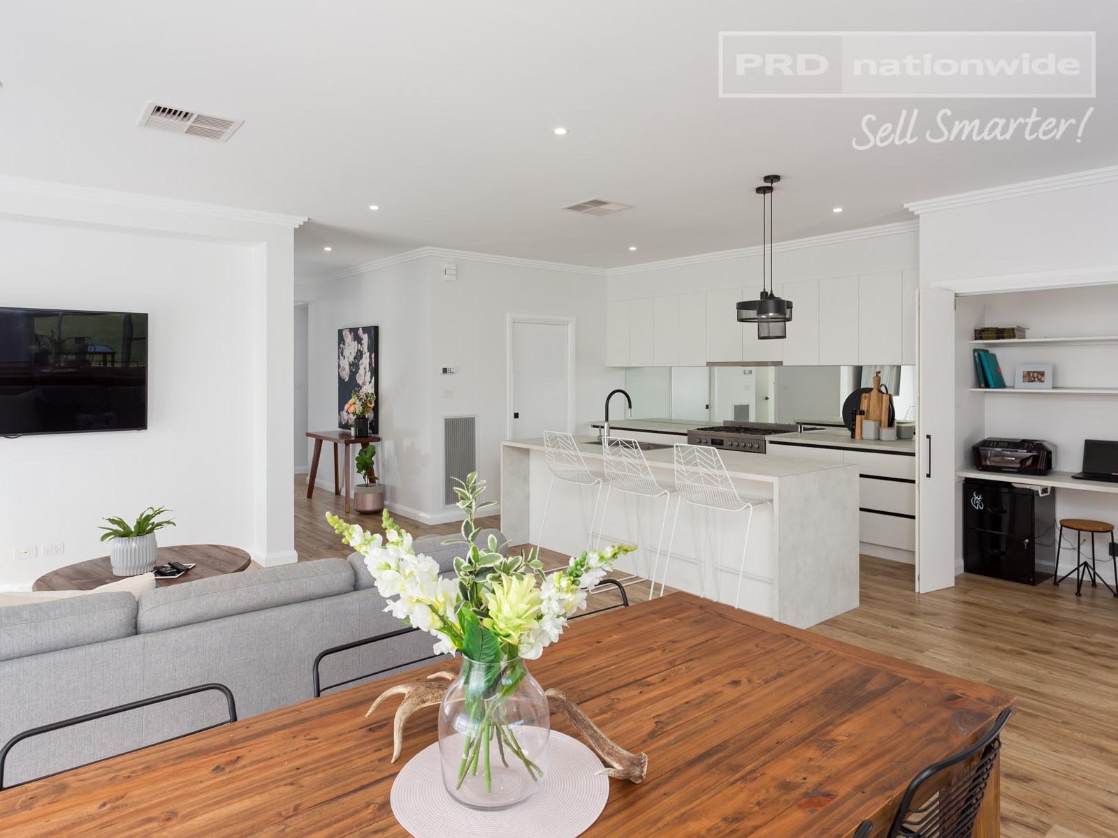 3 Breasley Crescent BOOROOMA 4