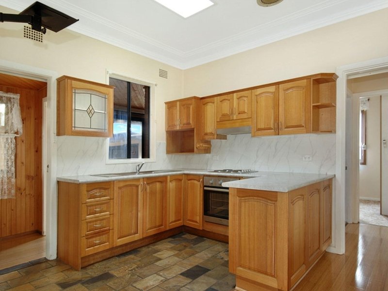 3 Breda Street FAIRY MEADOW 5