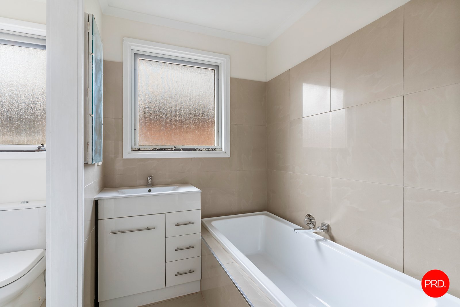 3 Bren Street KENNINGTON 10