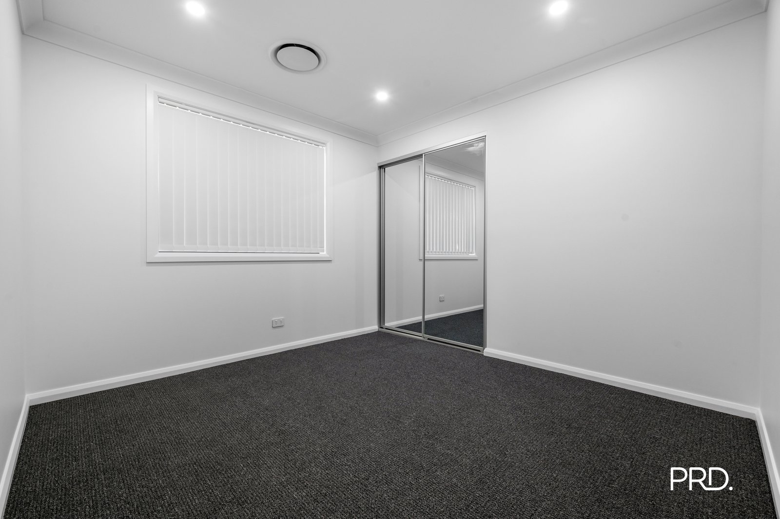 3 Brockamin Drive SOUTH PENRITH 9