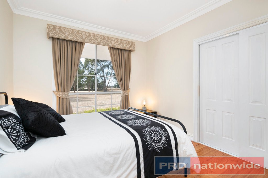 3 Brougham Street GORDON 9