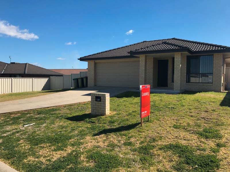3 Brushbox Grove TAMWORTH 1