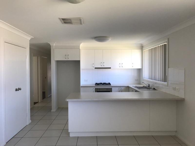 3 Brushbox Grove TAMWORTH 3