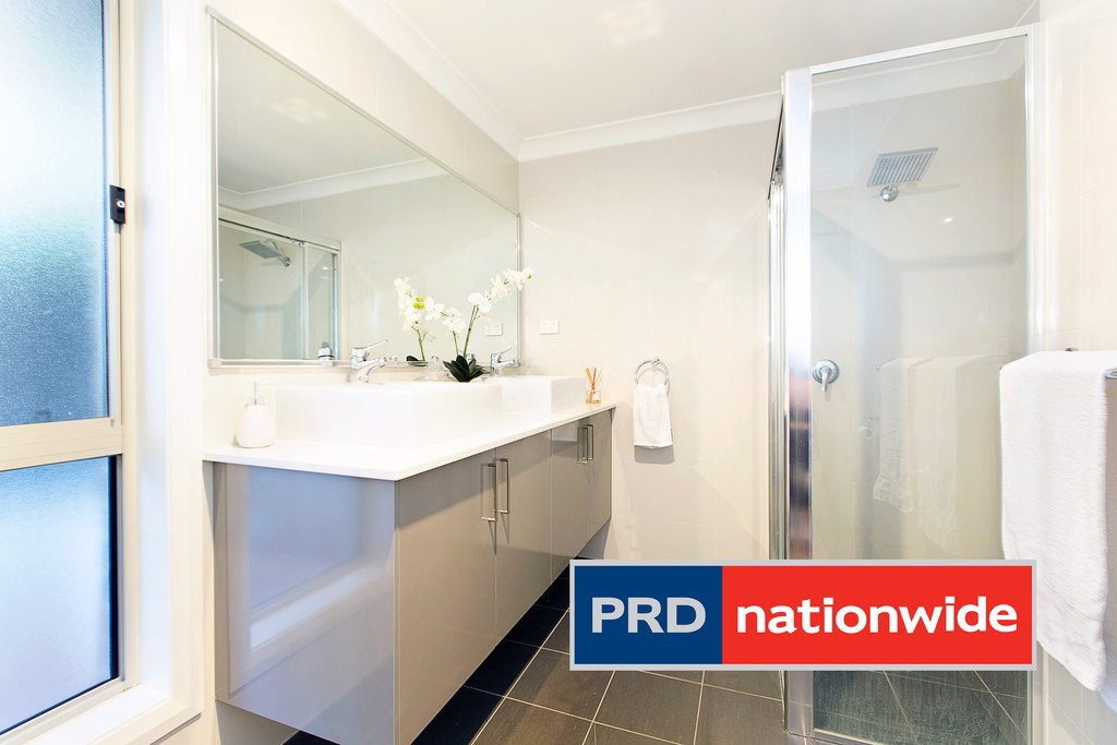 3 Buchanan Street JORDAN SPRINGS 17
