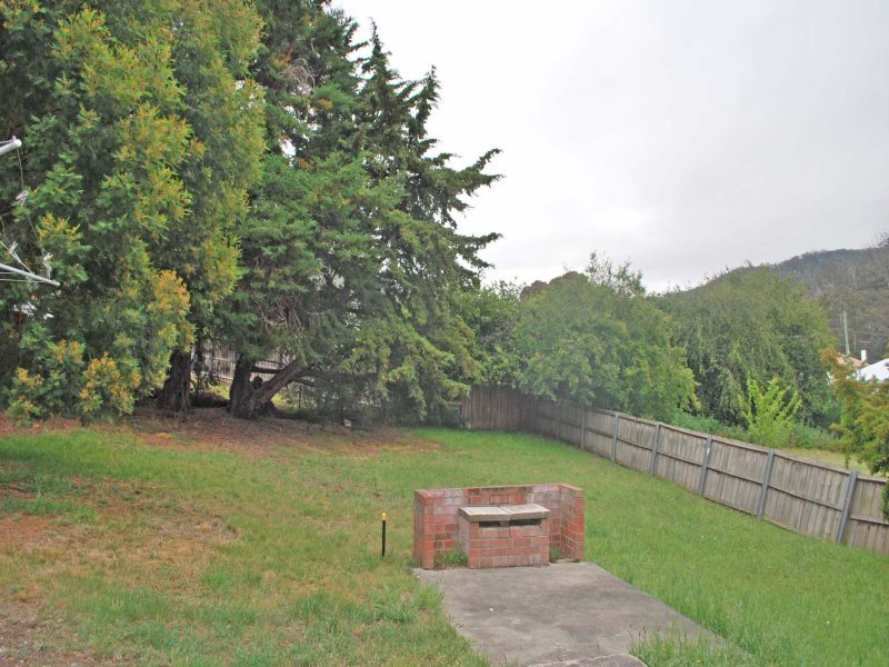3 Burgan Circle CHIGWELL 7
