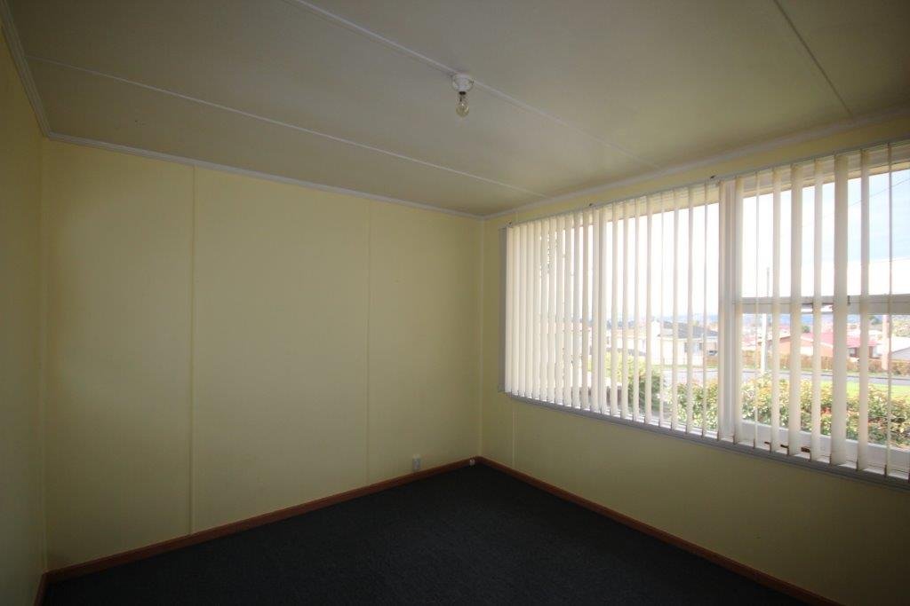 3 Bycool Circle CHIGWELL 6