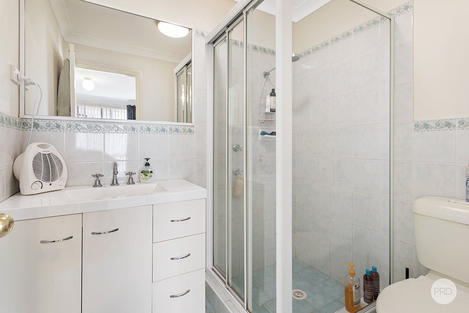 3 Cabin Close SALAMANDER BAY 13