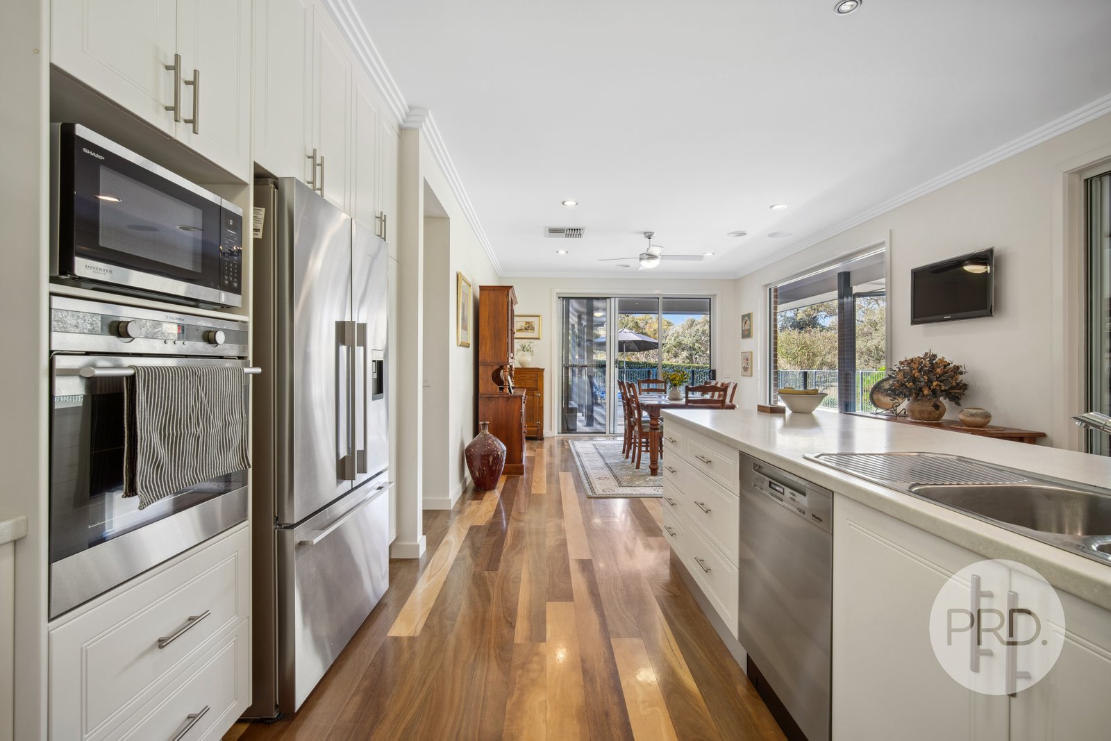 3 Caddy Court WEST WODONGA 8