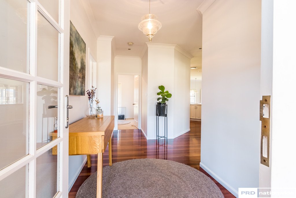 3 Cameron Avenue TAMWORTH 3