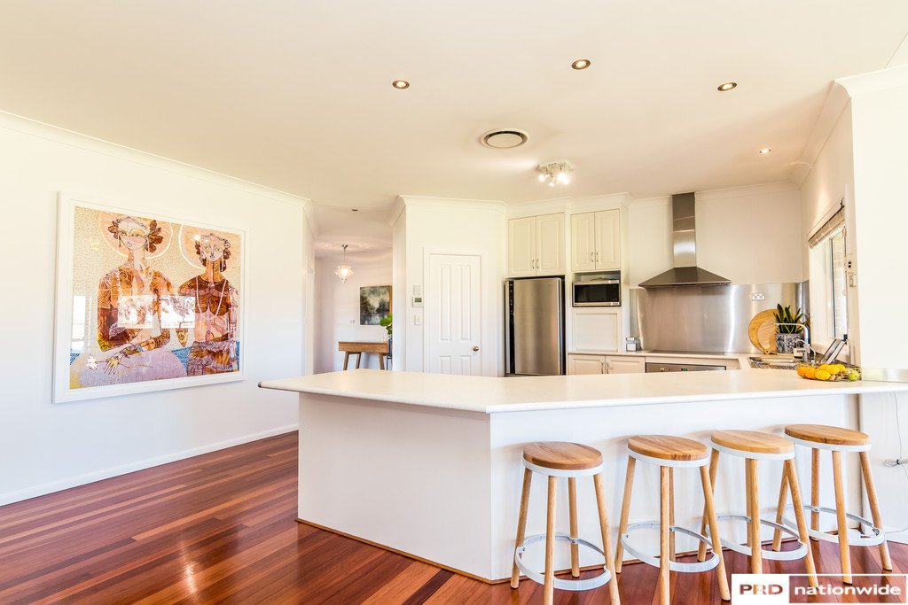 3 Cameron Avenue TAMWORTH 6