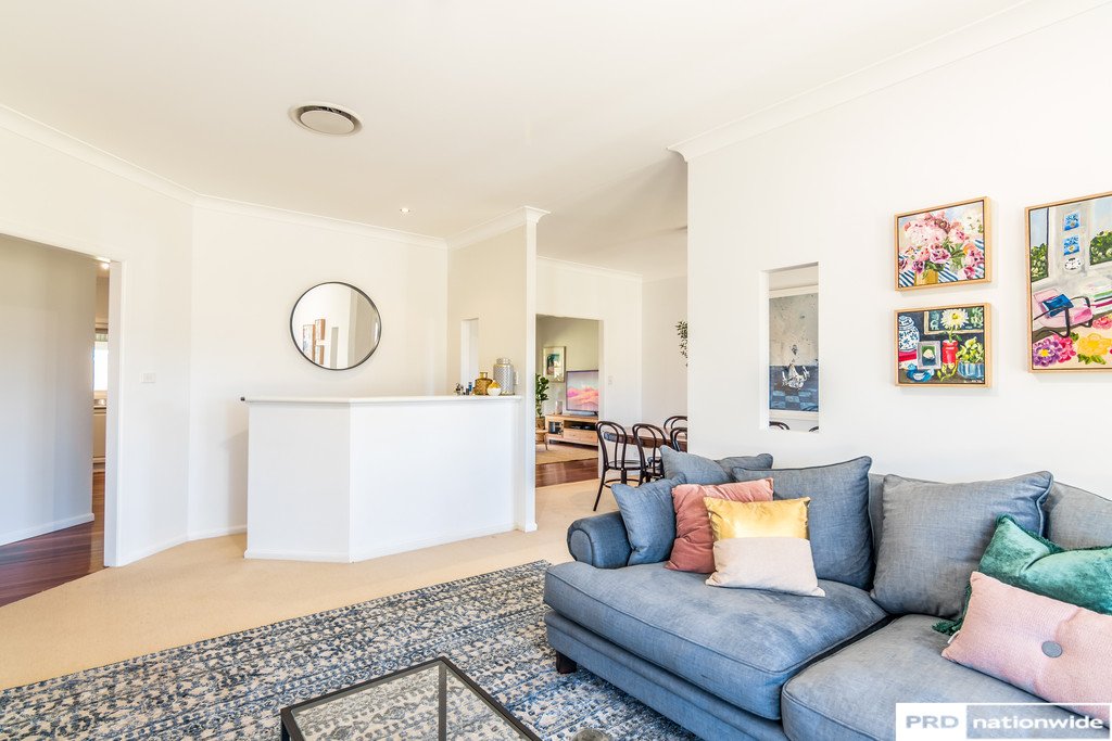3 Cameron Avenue TAMWORTH 12