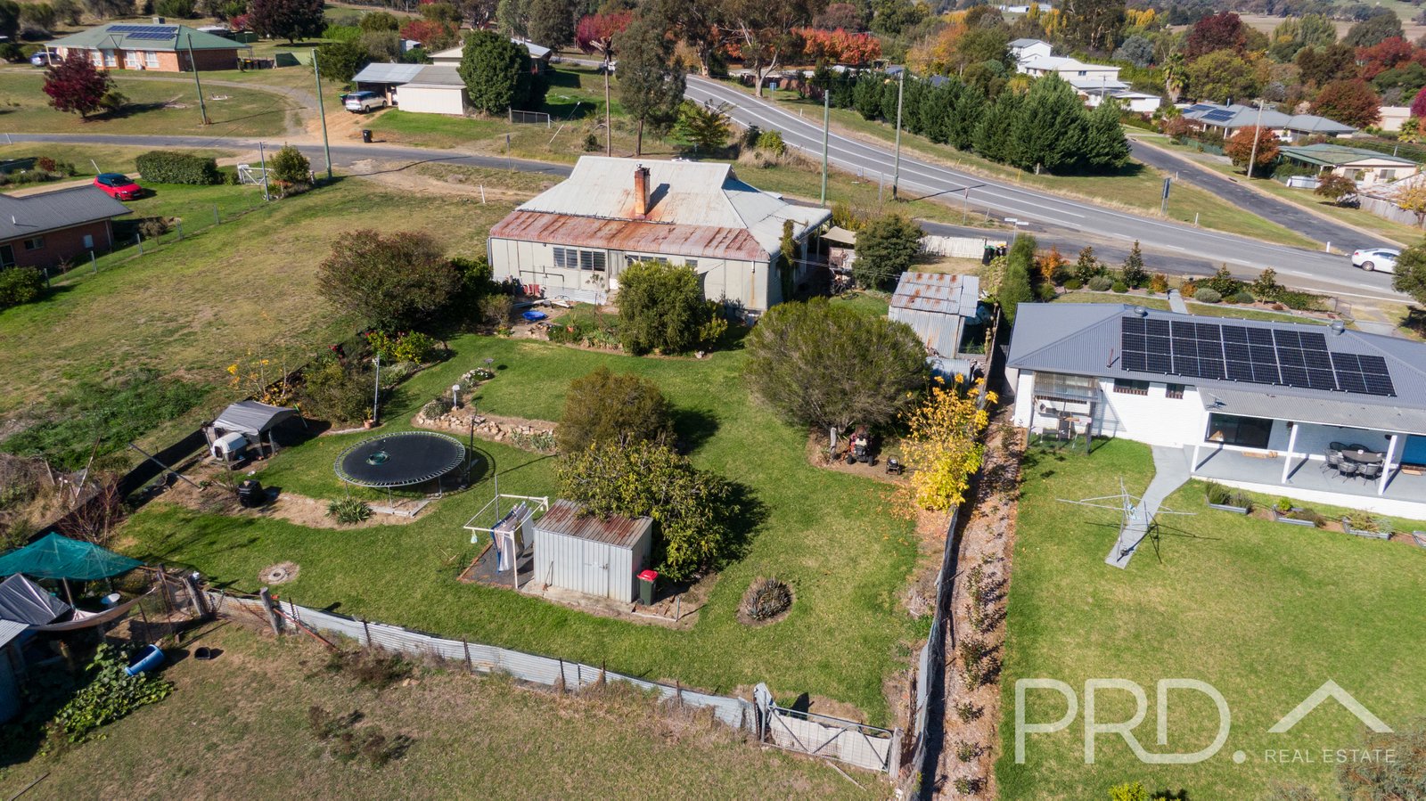 3 Camp Street ADELONG 14