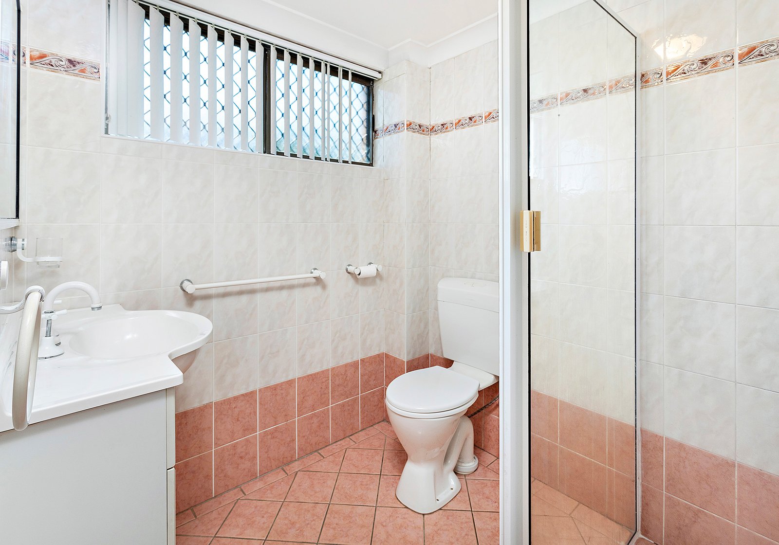 3 Captain Cook Drive BARRACK HEIGHTS 9