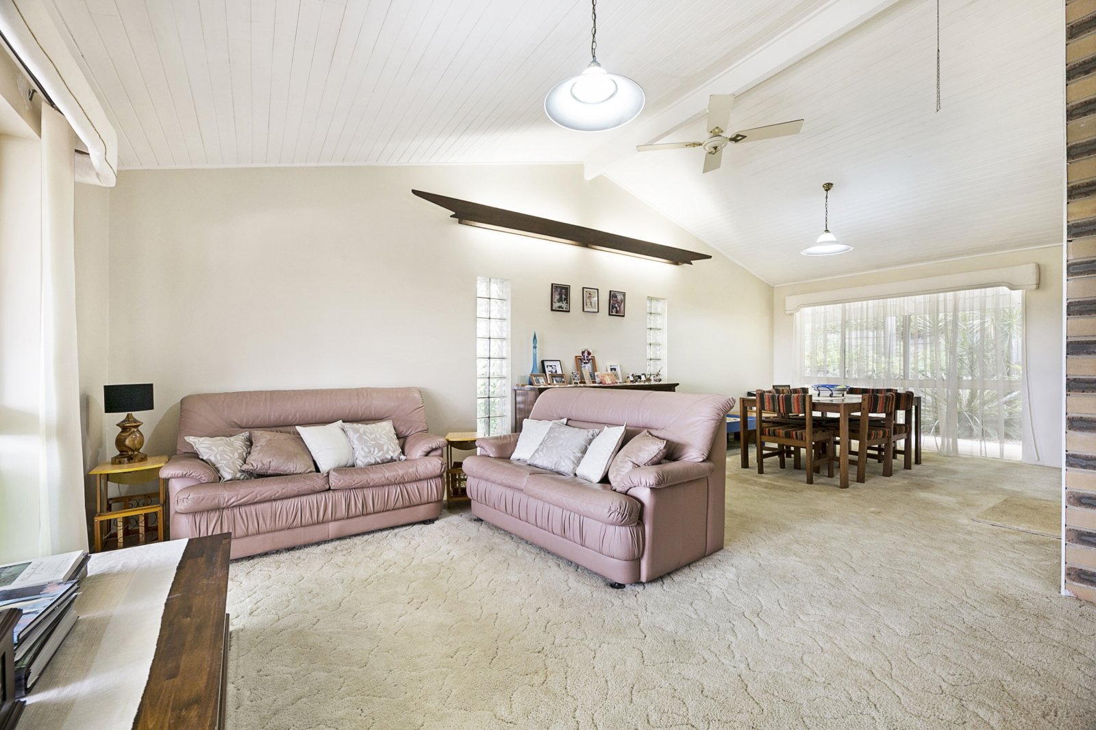 3 Carapook Crescent TALLEBUDGERA 11