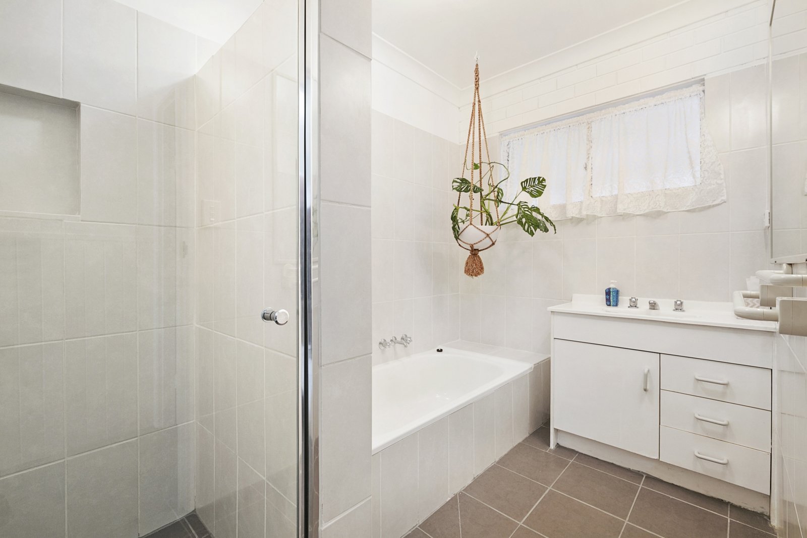 3 Carapook Crescent TALLEBUDGERA 22