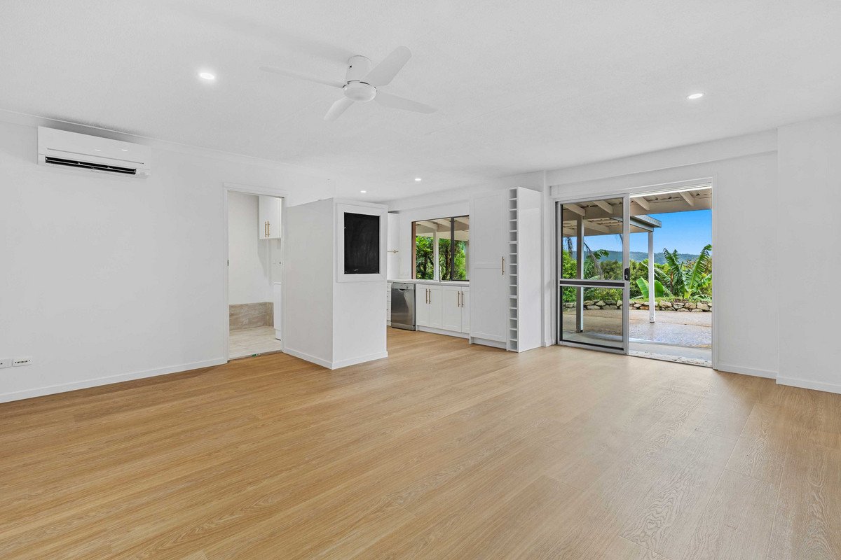 3 Carapook Crescent TALLEBUDGERA 4