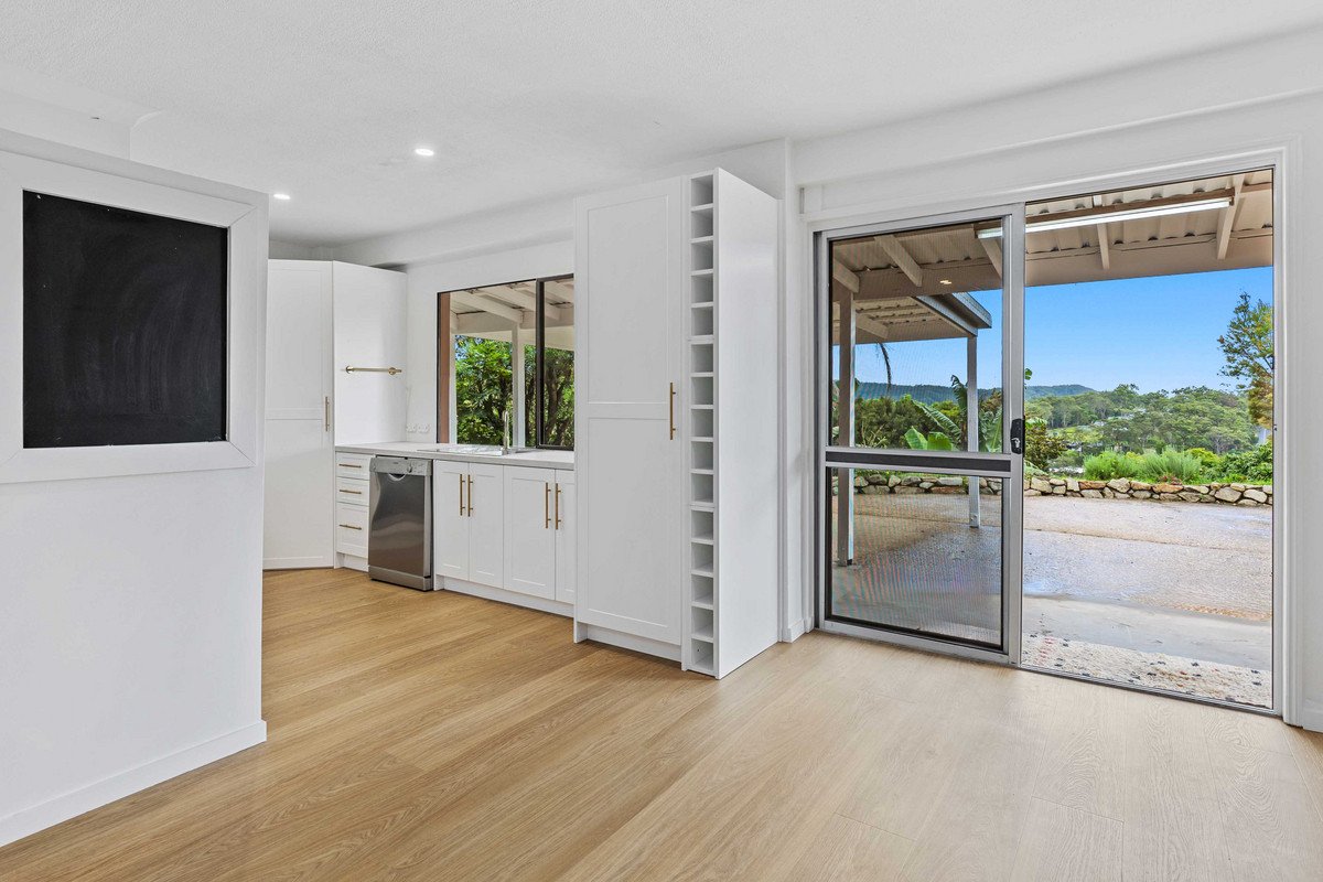3 Carapook Crescent TALLEBUDGERA 7