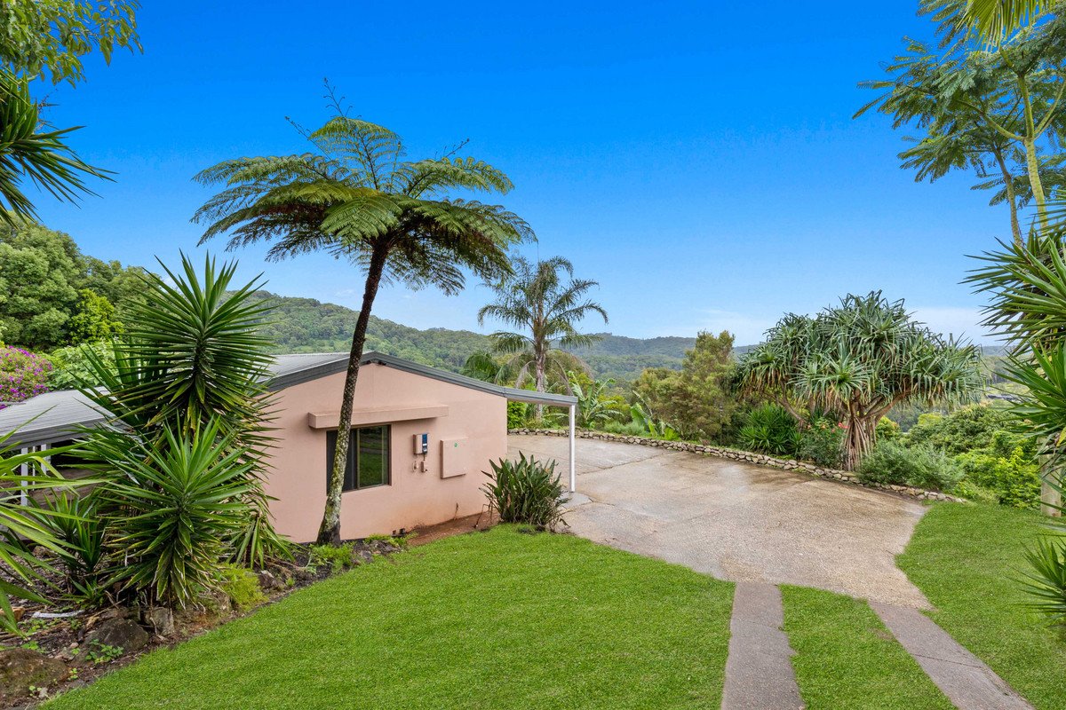 3 Carapook Crescent TALLEBUDGERA 15