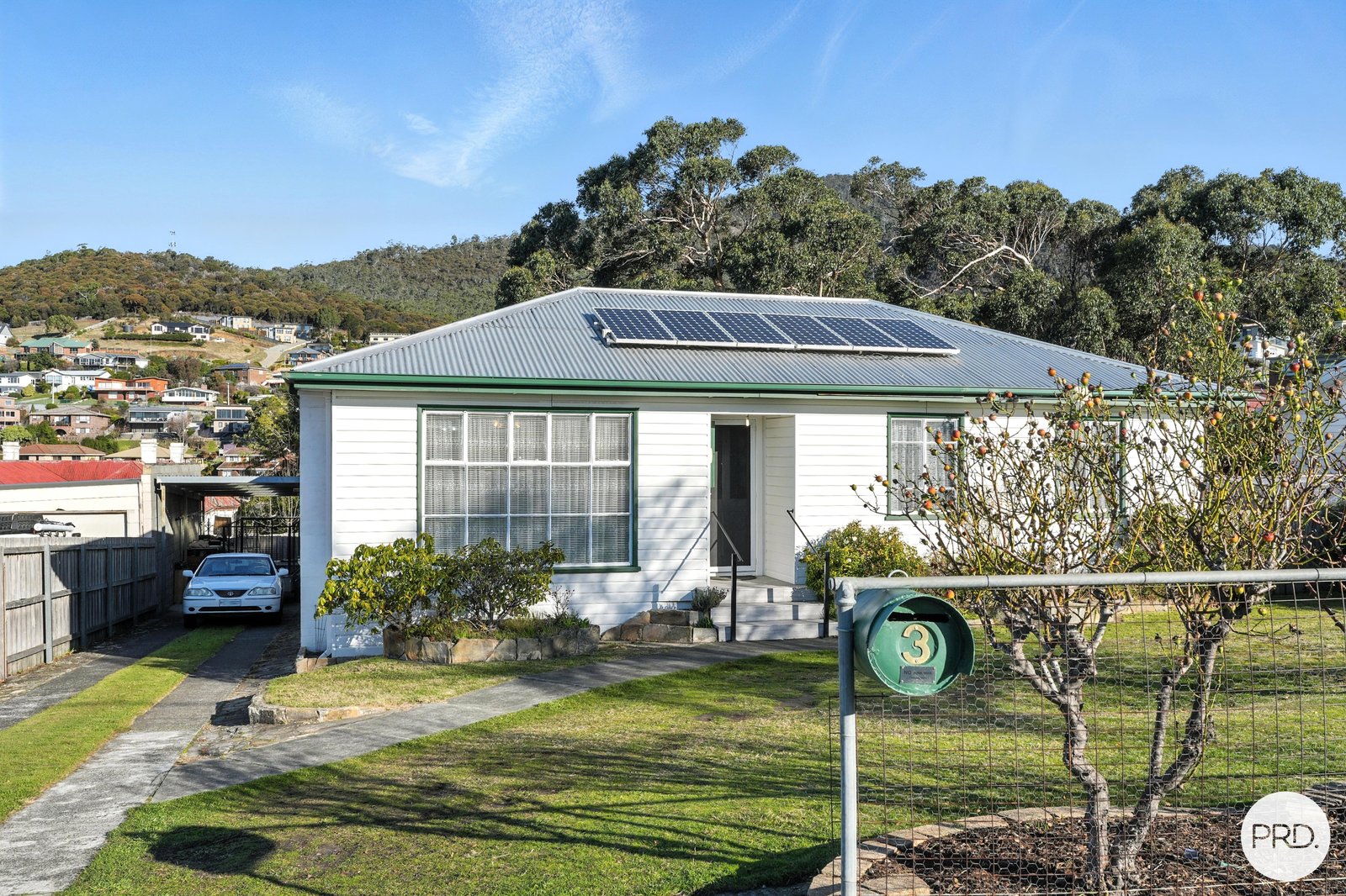 3 Carcoola Street CHIGWELL 4