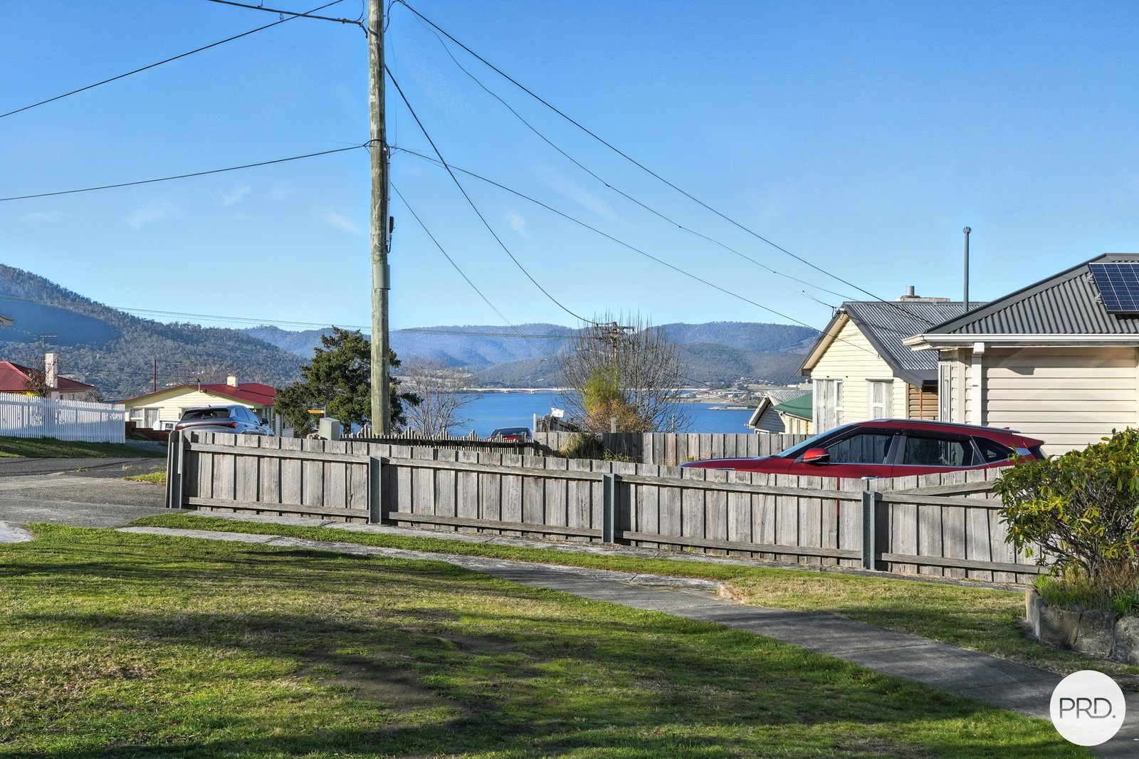 3 Carcoola Street CHIGWELL 13